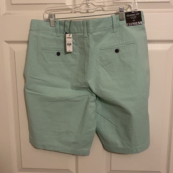 Men’s Express dress shorts 34” waist - Picture 2 of 2